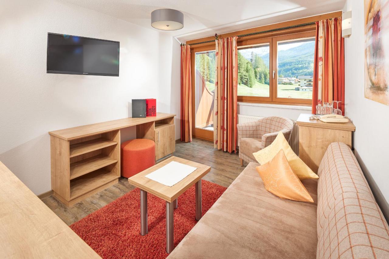 Hotel Sunny Soelden Экстерьер фото